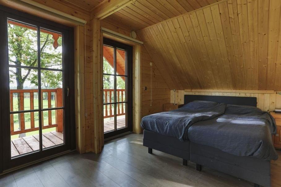 Houten Villa Tine Den Ham Bagian luar foto