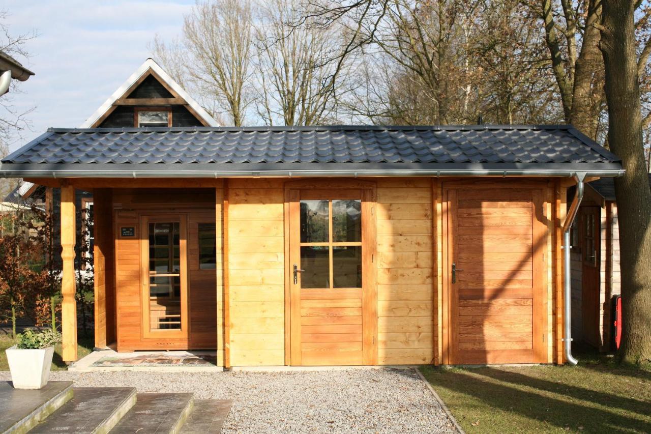 Houten Villa Tine Den Ham Bagian luar foto