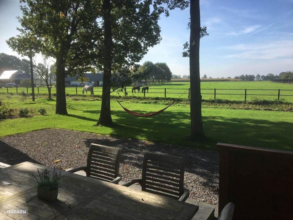 Houten Villa Tine Den Ham Bagian luar foto